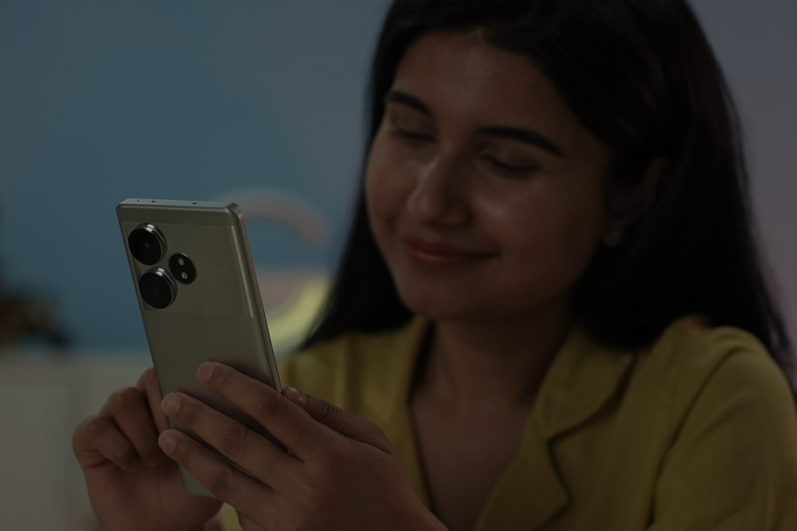 Realme GT 6T Casual 2