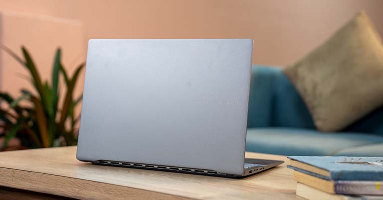 Asus Vivobook S16 OLED 2024 review: Large lightweight laptop with lots to love