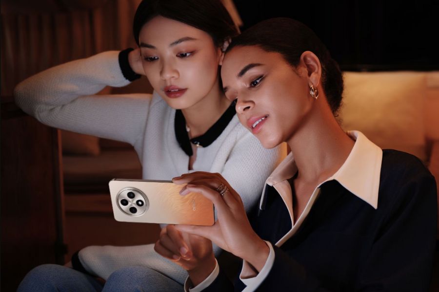 Oppo Reno12 F 4G Design