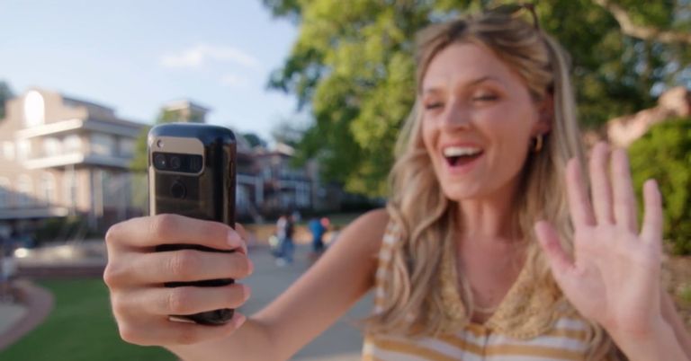 Unihertz Jelly Max is the world's smallest 5G phone?