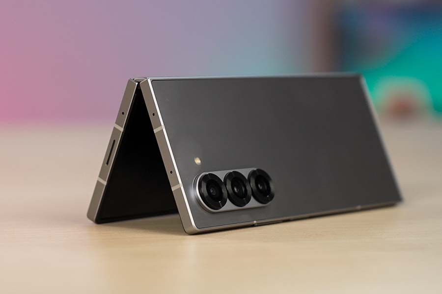 Samsung Galaxy Z Fold 6 Design