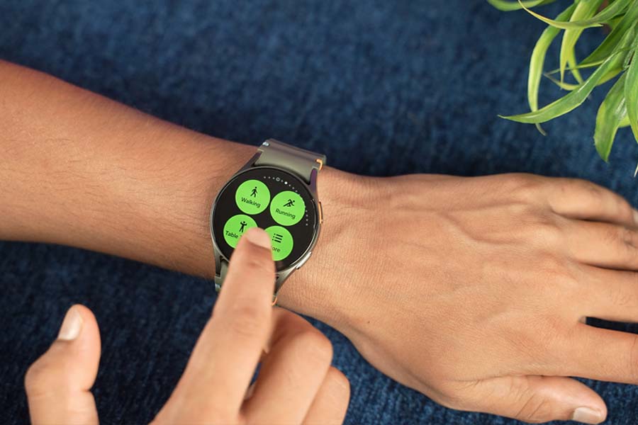 Samsung Galaxy Watch 7 - UI