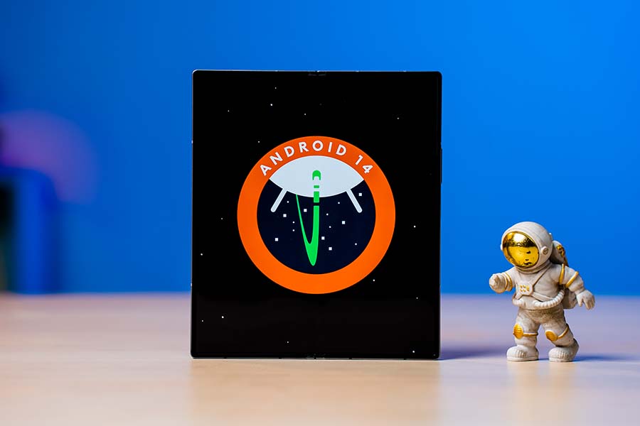 Samsung Galaxy Z Fold 6 Android version