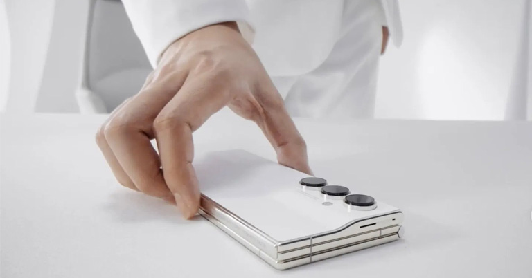 Tecno announces Phantom Ultimate 2 tri-fold concept phone