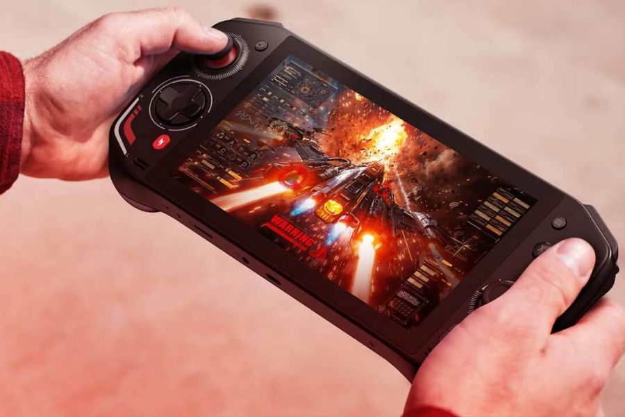 Acer Blaze 7 Nitro Design and Display