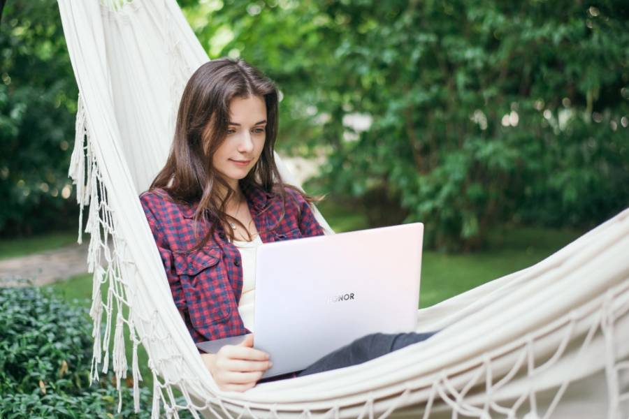 Honor MagicBook Art 14 Use