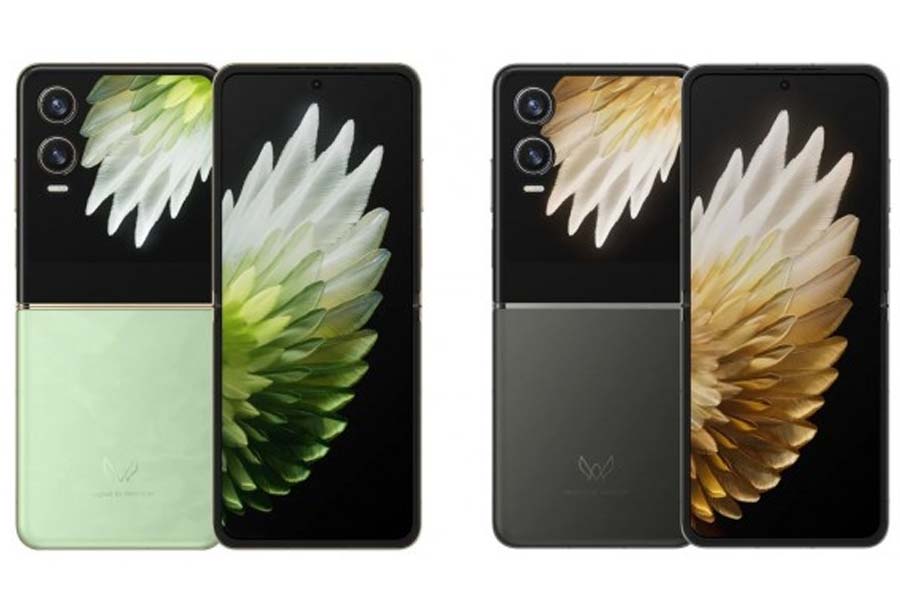 Tecno Phantom V Flip2 Design and camera