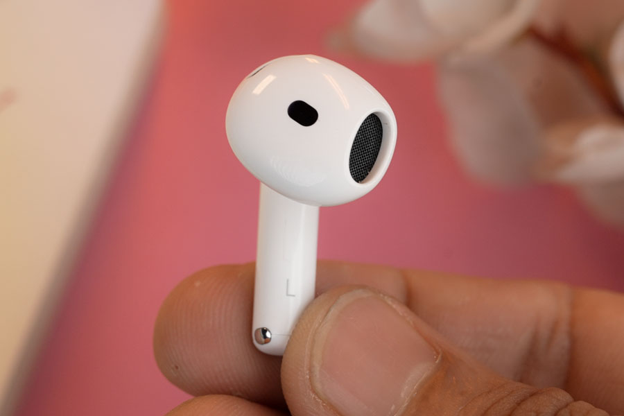 Apple AirPods 4 - Design 3