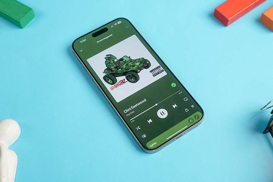 iPhone 16 Pro Max sound