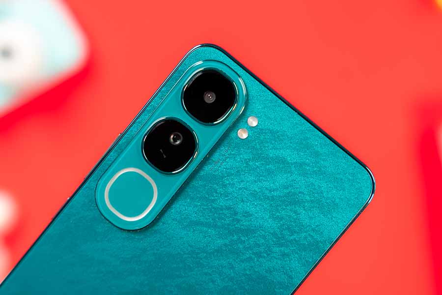 Vivo V40 Lite Camera