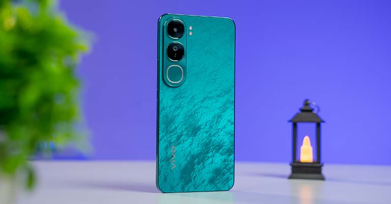 Vivo V40 Lite review: Worth buying for 37,000 rupees?