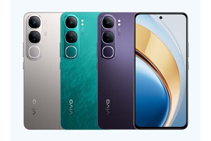 Vivo Y300 Design and Display