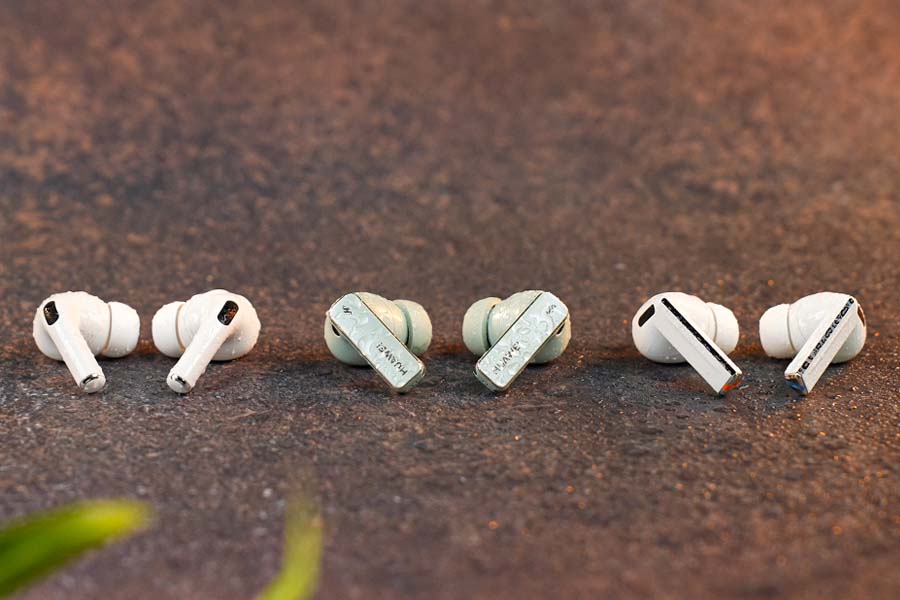 AirPods Pro 2 vs Galaxy Buds 3 Pro vs FreeBuds Pro 4 - Design