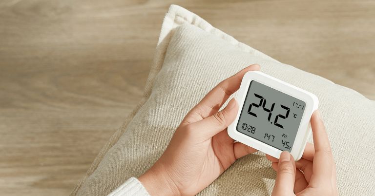 Xiaomi launches a mini temperature sensor in China!