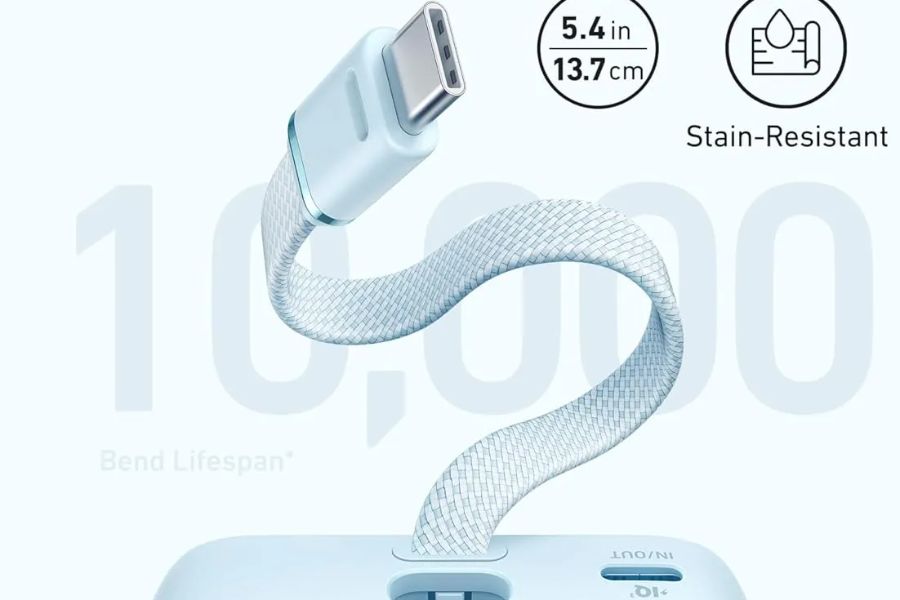 Anker Zolo Powerbank Bulit-in Cable
