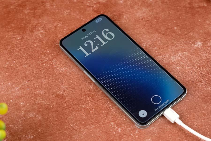 CMF Phone 2 Pro - Charging