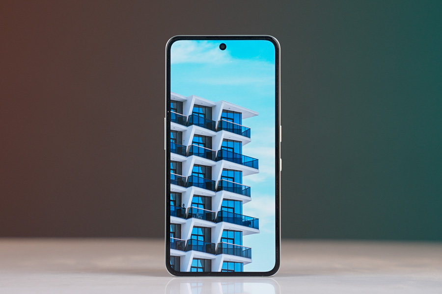 CMF Phone 2 Pro - Display