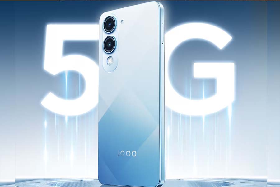 iQOO Z10 Lite 5G design