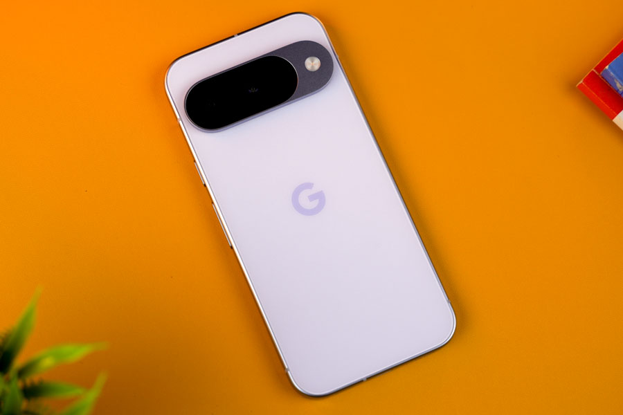 Google Pixel 10 design