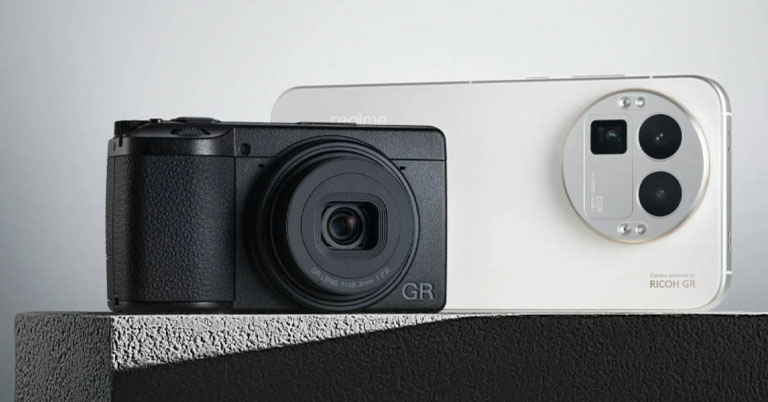 Realme GT8 Pro launched with 200MP Camera and interchangeable Design