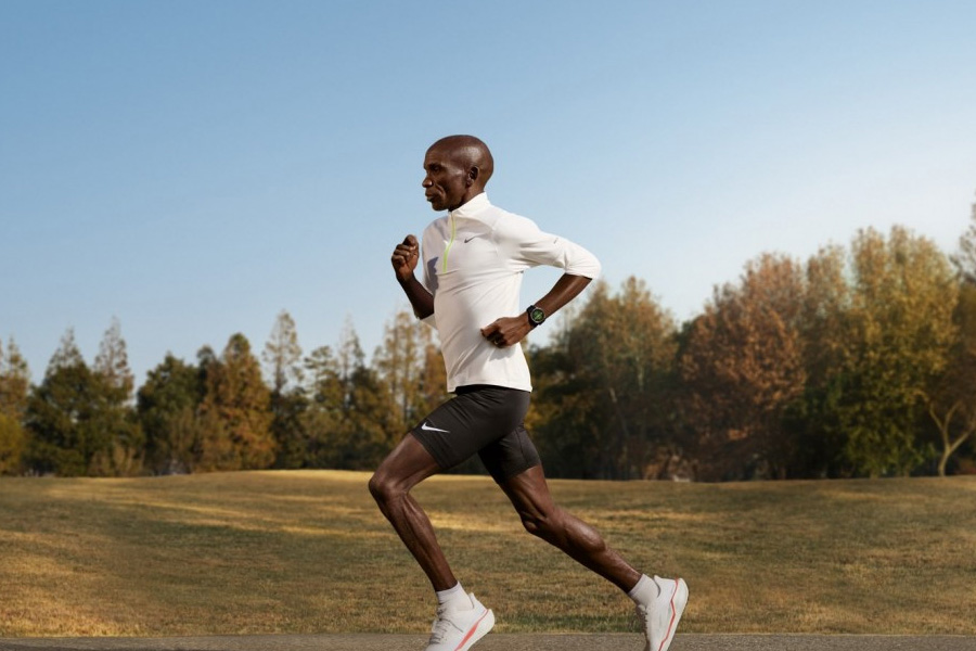 Watch GT Runner 2 running