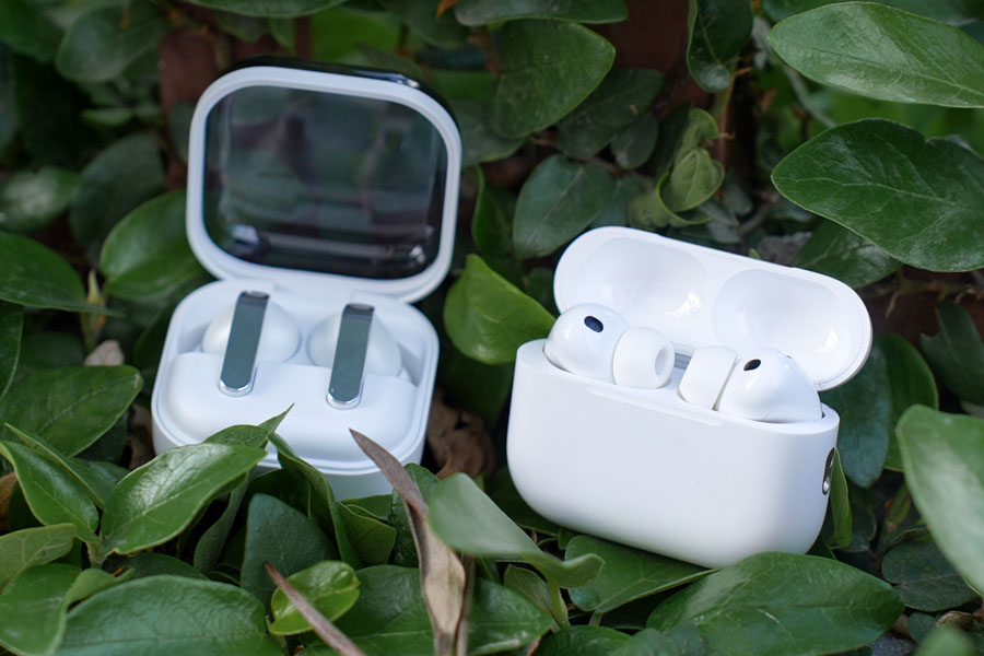 AirPods Pro 3 vs Galaxy Buds 4 Pro - Design 2