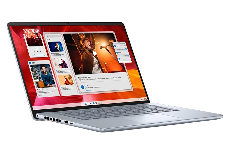 Dell Inspiron 16 Plus 7640 display