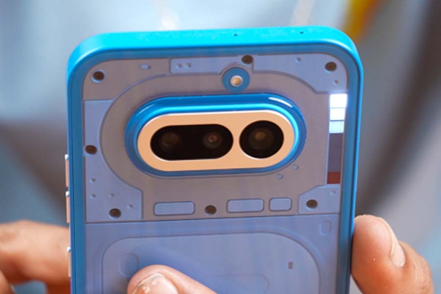 Nothing Phone 4a Glyph bar