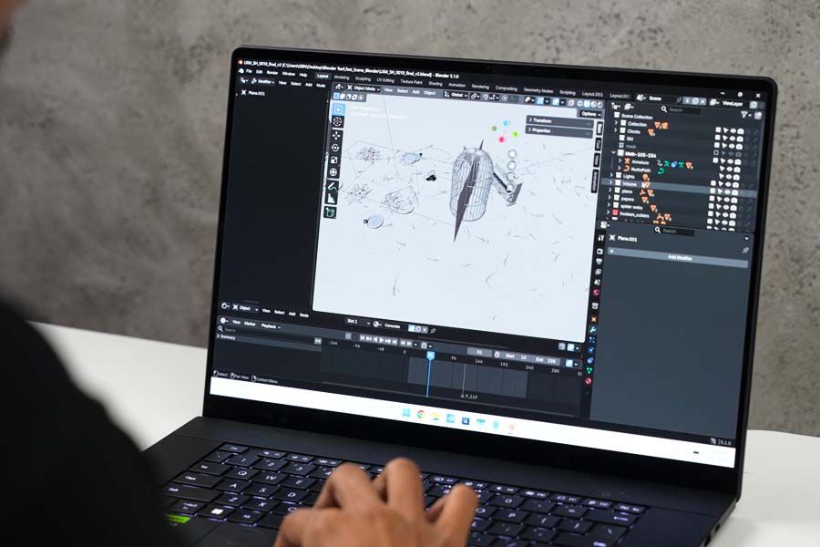 Asus ProArt P16 - Display 2