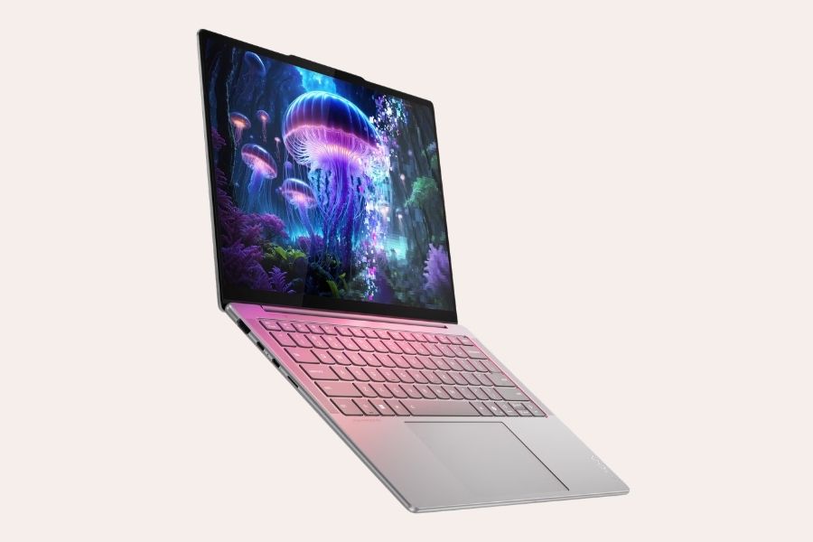 Lenovo Slim 7 (2025) Display