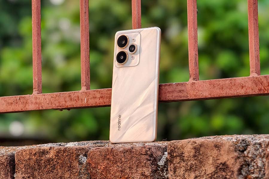 Realme 15 Pro design