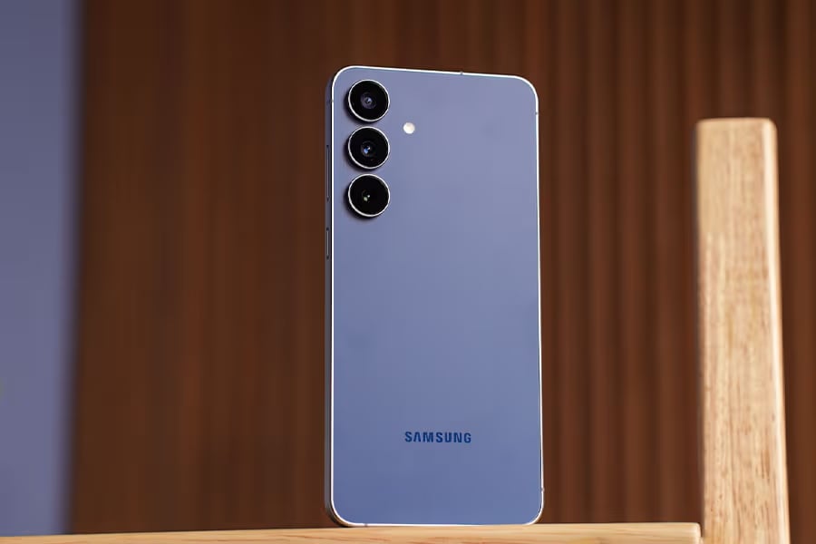 Samsung Galaxy S25FE rear design