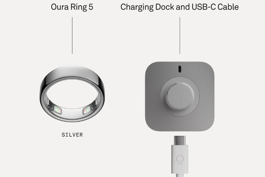 Oura Ring 5 charging