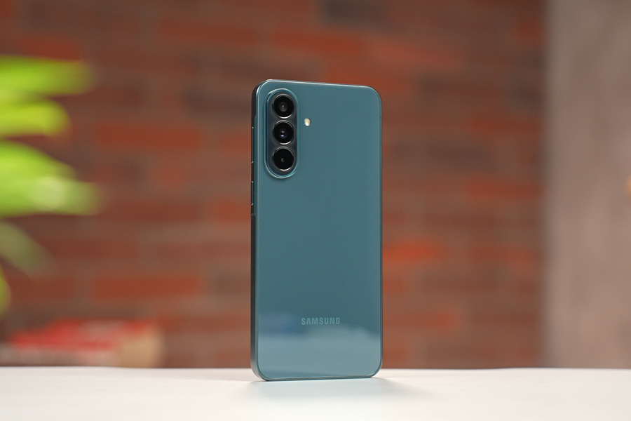 Samsung-Galaxy-A37-Design