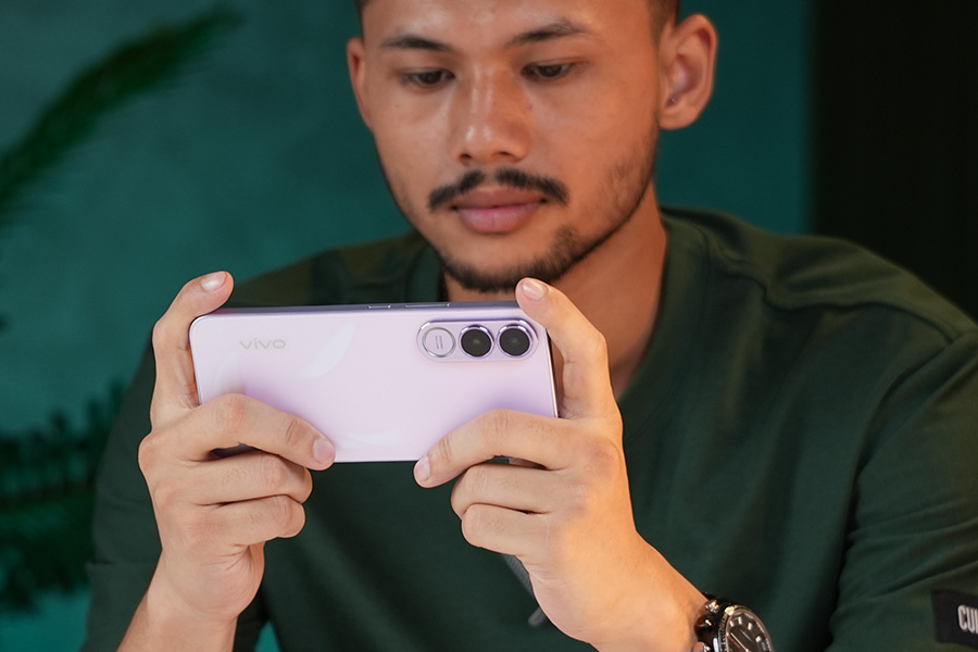 Vivo V70 FE Performance