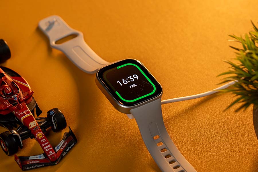 Redmi Watch 6 Active Charging