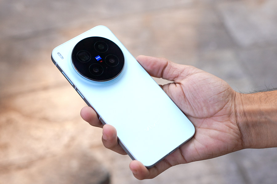 vivo x300 pro design