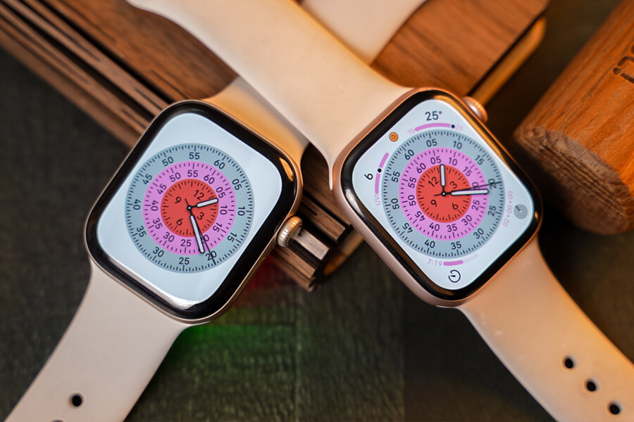 Display comparison between Apple Watch Series 12 and Watch Series 11
