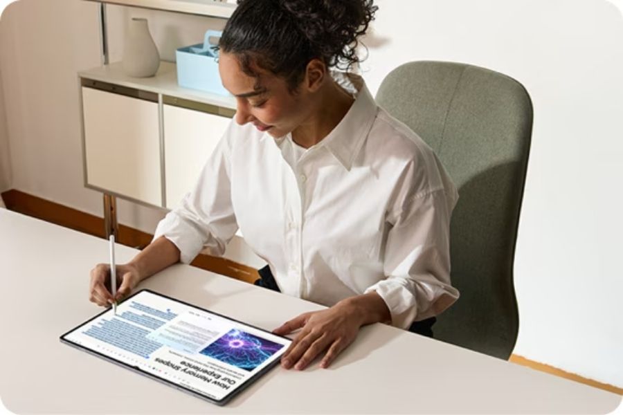 Samsung Galaxy Tab S12 note summarisation