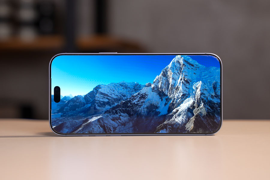 iPhone-18-Pro-Max-Display