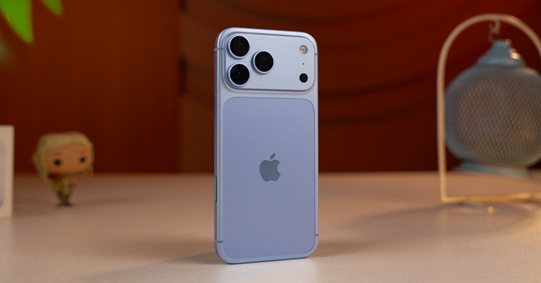 iPhone 18 Pro Max Review: Excellent Phone, Incremental Upgrade!